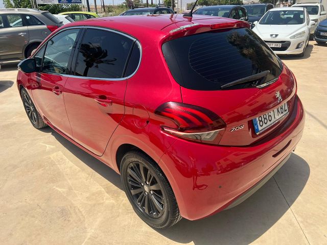 PEUGEOT 208 ALLURE 1.2 PURETECH SPANISH LHD IN SPAIN 80000 MILES STUNNING 2017